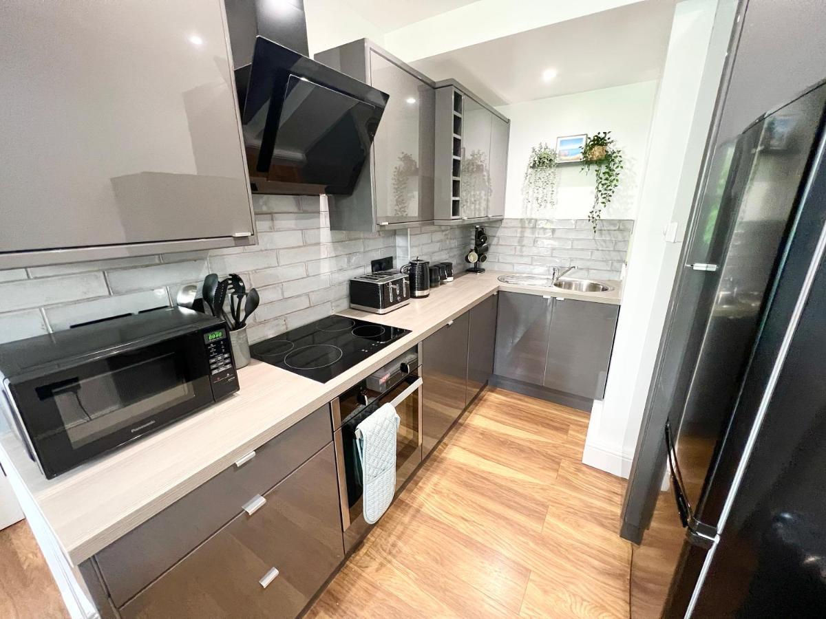 Lovely Apartment, One Minute From Bournemouth Beach And Town. Екстер'єр фото